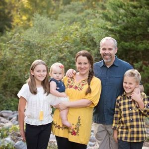 Meet your Posher, Caroline